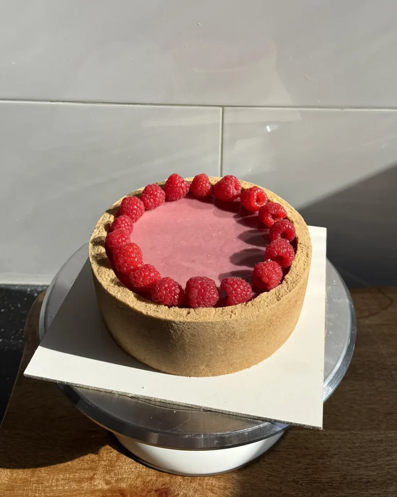 Cheesecake de chocolate blanco y frambuesas, receta de Cheesecakes Modernos II